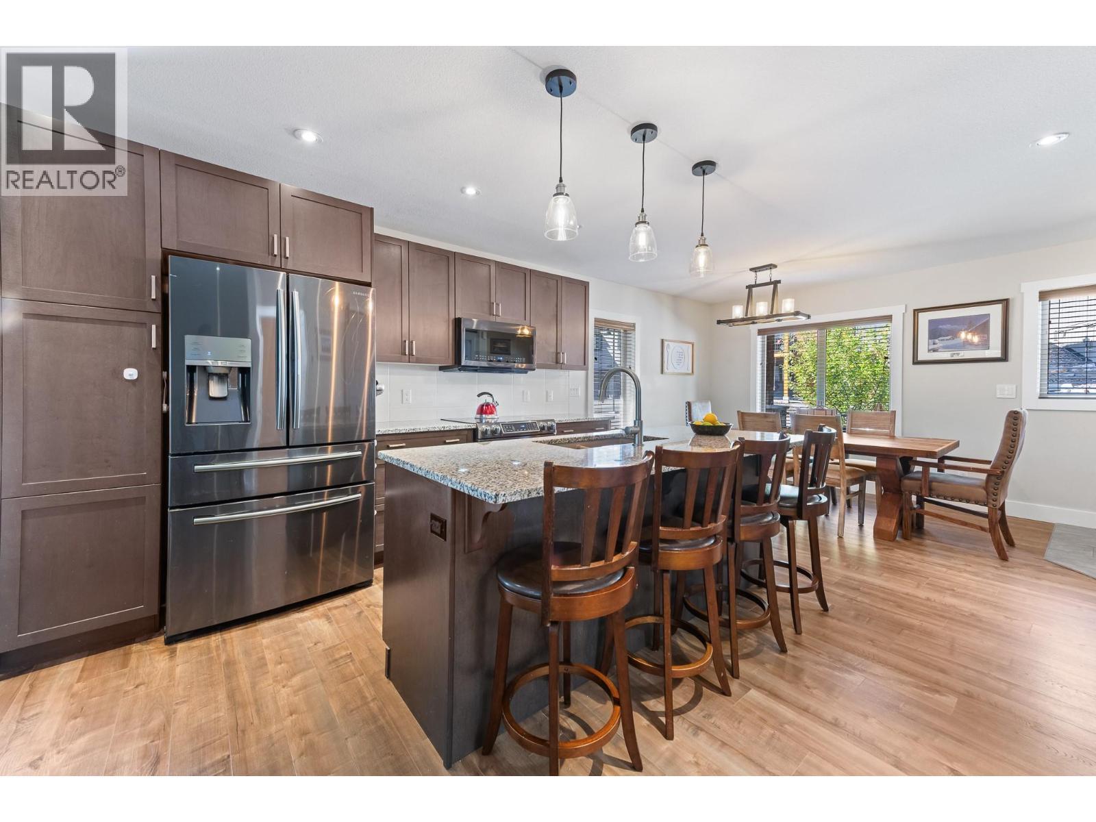 12 Alpine Trail Place, Fernie, BC - Indoor Photo Showing Kitchen With Upgraded Kitchen
