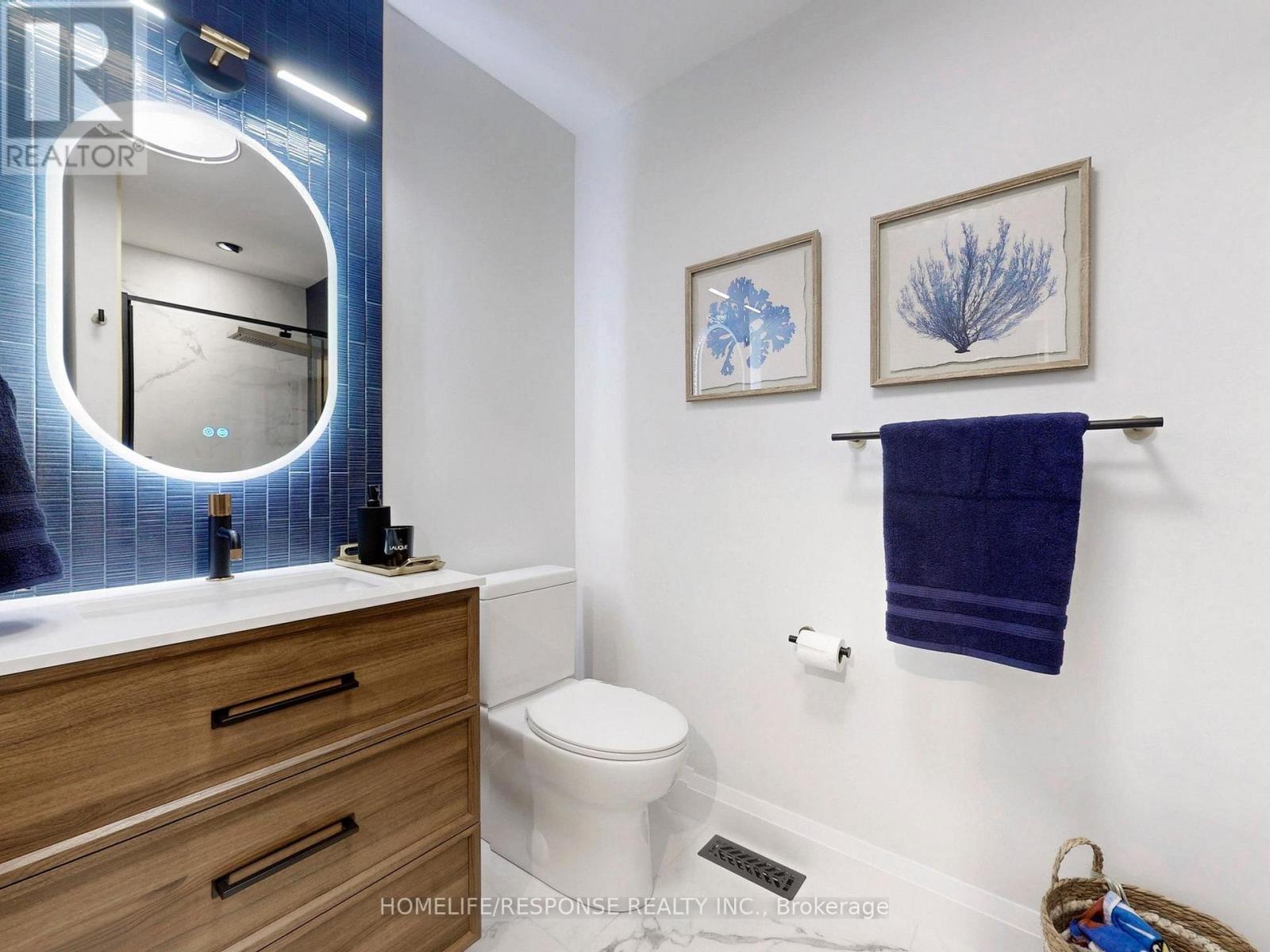 776 Garth Street, Hamilton, ON - Indoor Photo Showing Bathroom