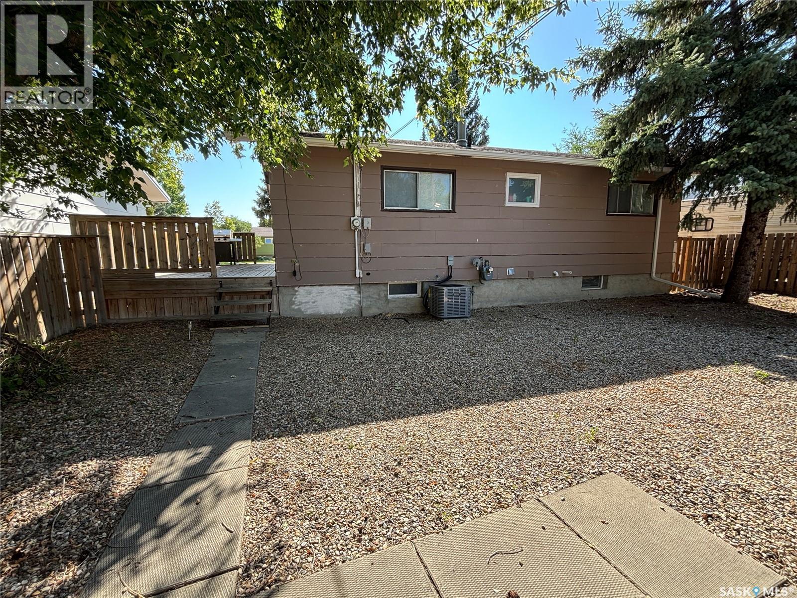 213 Griffin Street, Maple Creek, SK - Outdoor With Exterior