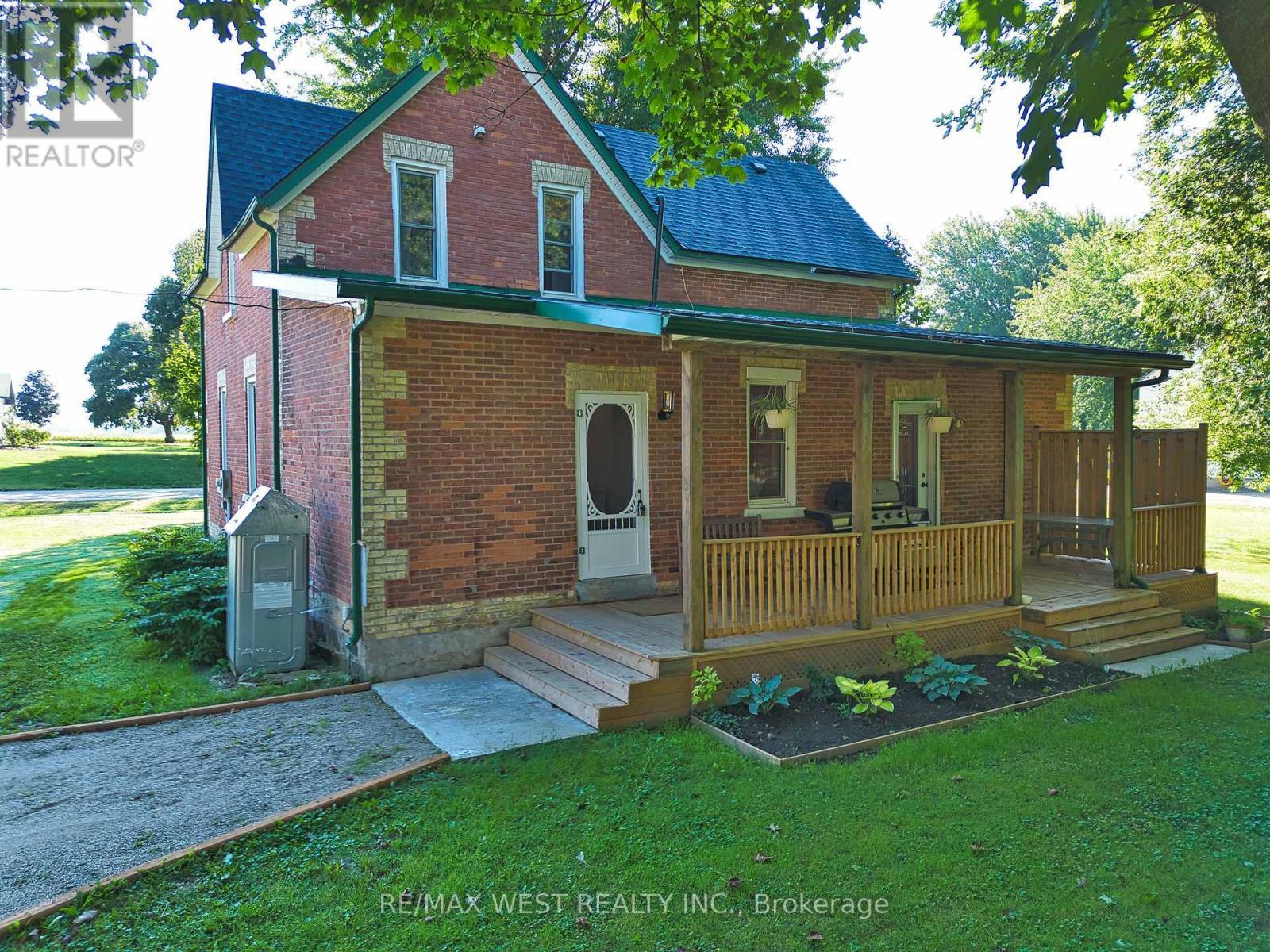 3030 Patrick Street, Howick, ON - Outdoor With Deck Patio Veranda