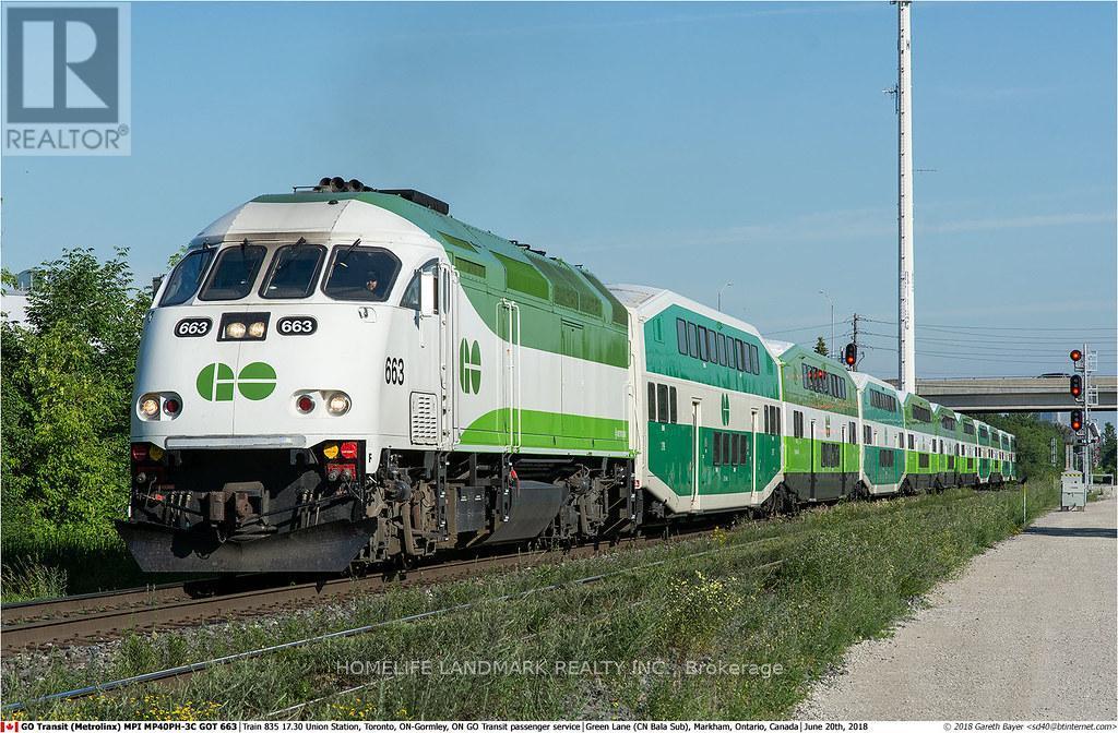 62 Frank Kelly Drive, East Gwillimbury, ON -