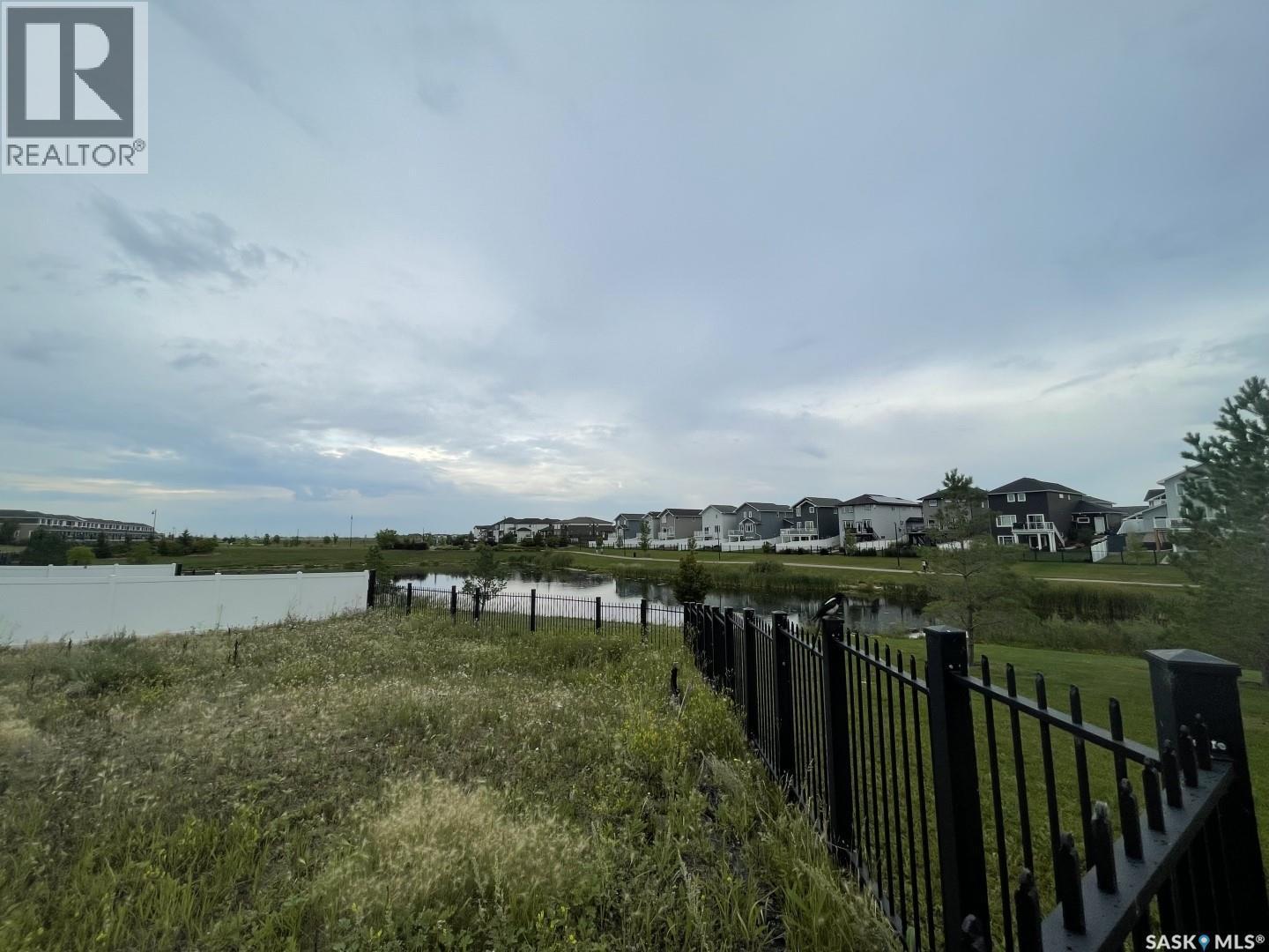 702 Kensington Boulevard, Saskatoon, SK