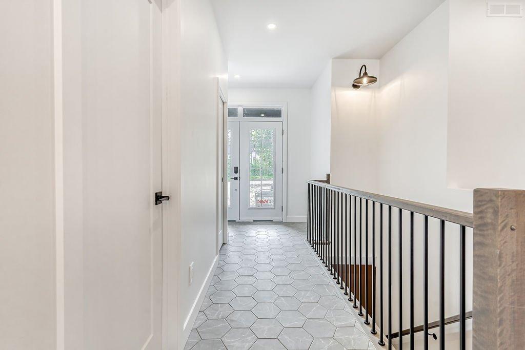 Hall - Ch. De L'Envolée, L'Ange-Gardien, QC - Indoor Photo Showing Other Room