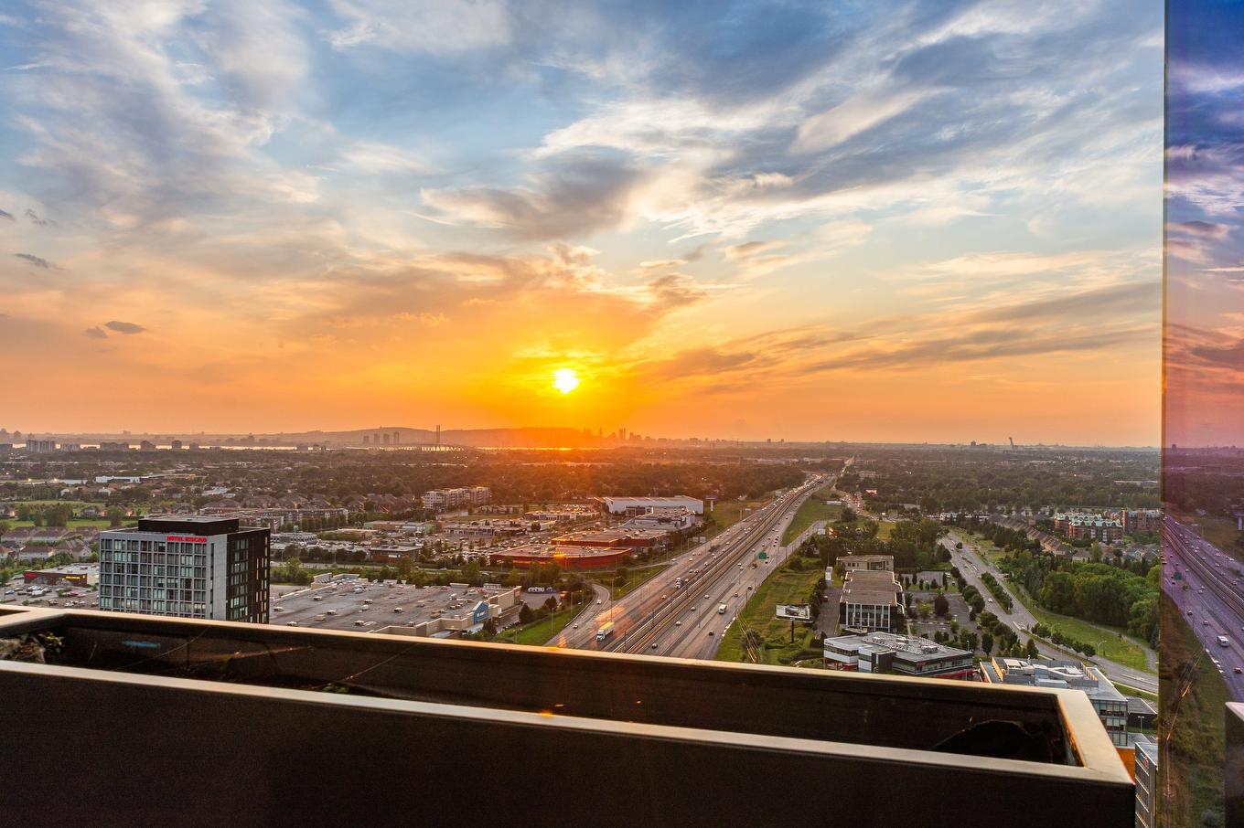 Patio - 2010-60 Rue De L'Éclipse, Brossard, QC - Outdoor With View