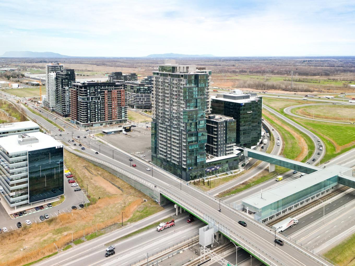 Aerial photo - 2010-60 Rue De L'Éclipse, Brossard, QC - Outdoor With View