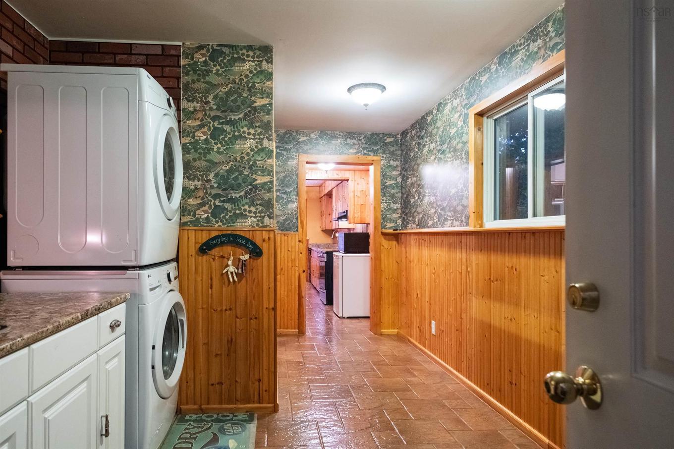 1645 St. Margaret'S Bay Road, Timberlea, NS