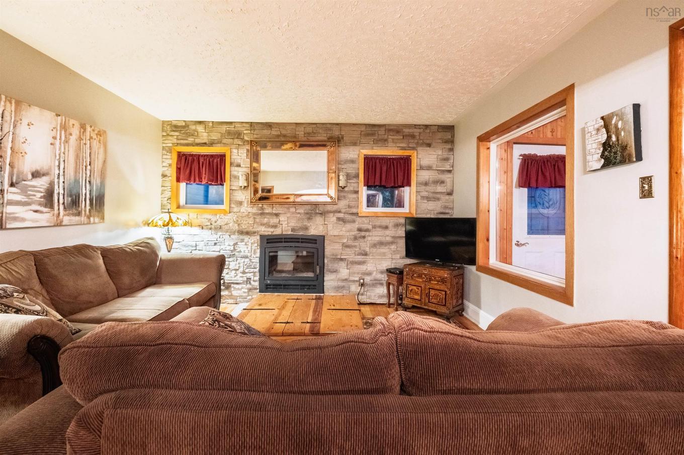 1645 St. Margaret'S Bay Road, Timberlea, NS