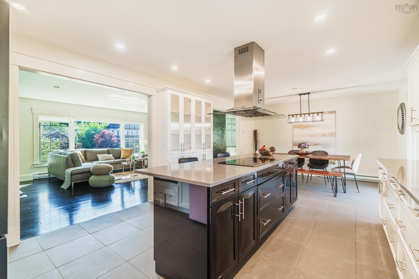 11 Laurentian Drive, Halifax, NS