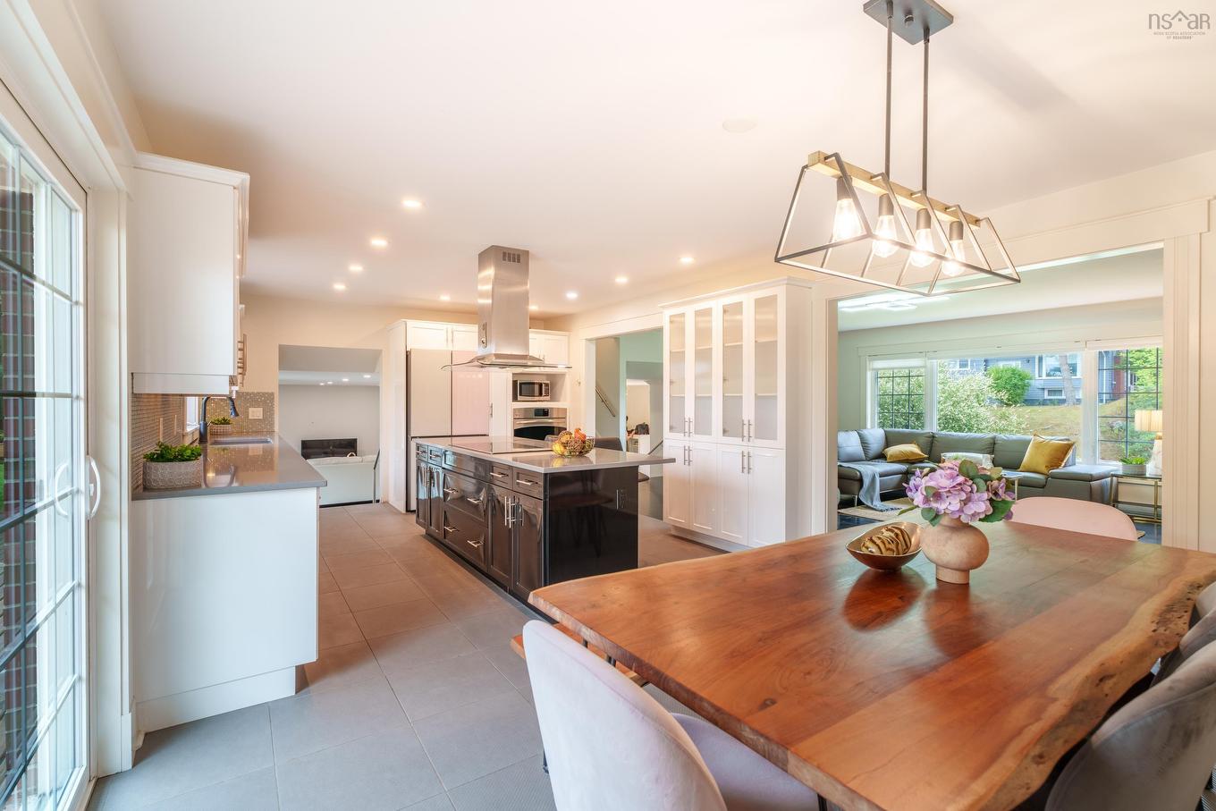 11 Laurentian Drive, Halifax, NS