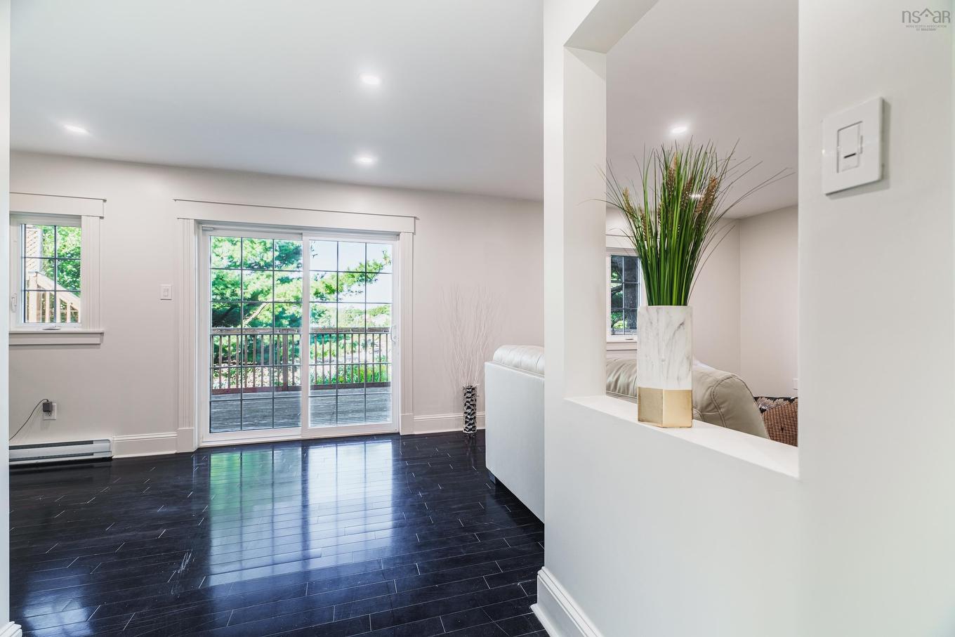 11 Laurentian Drive, Halifax, NS