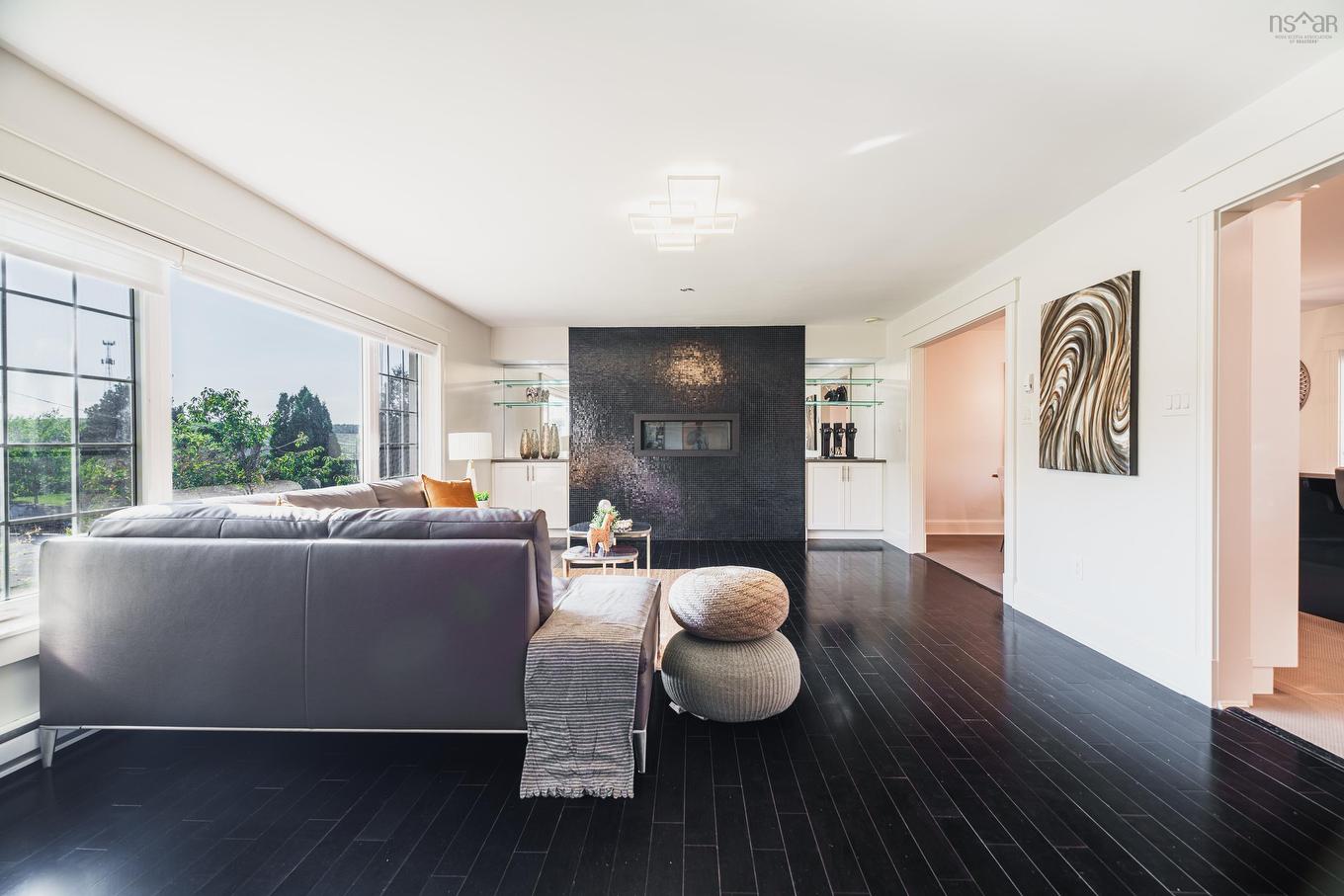 11 Laurentian Drive, Halifax, NS