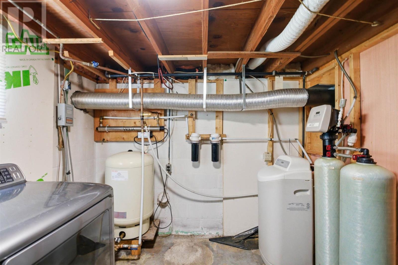 21 Eley Rd, Iron Bridge, ON - Indoor Photo Showing Basement