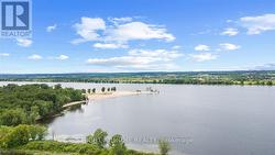 LOCAL BEACH PETRIE INLET -