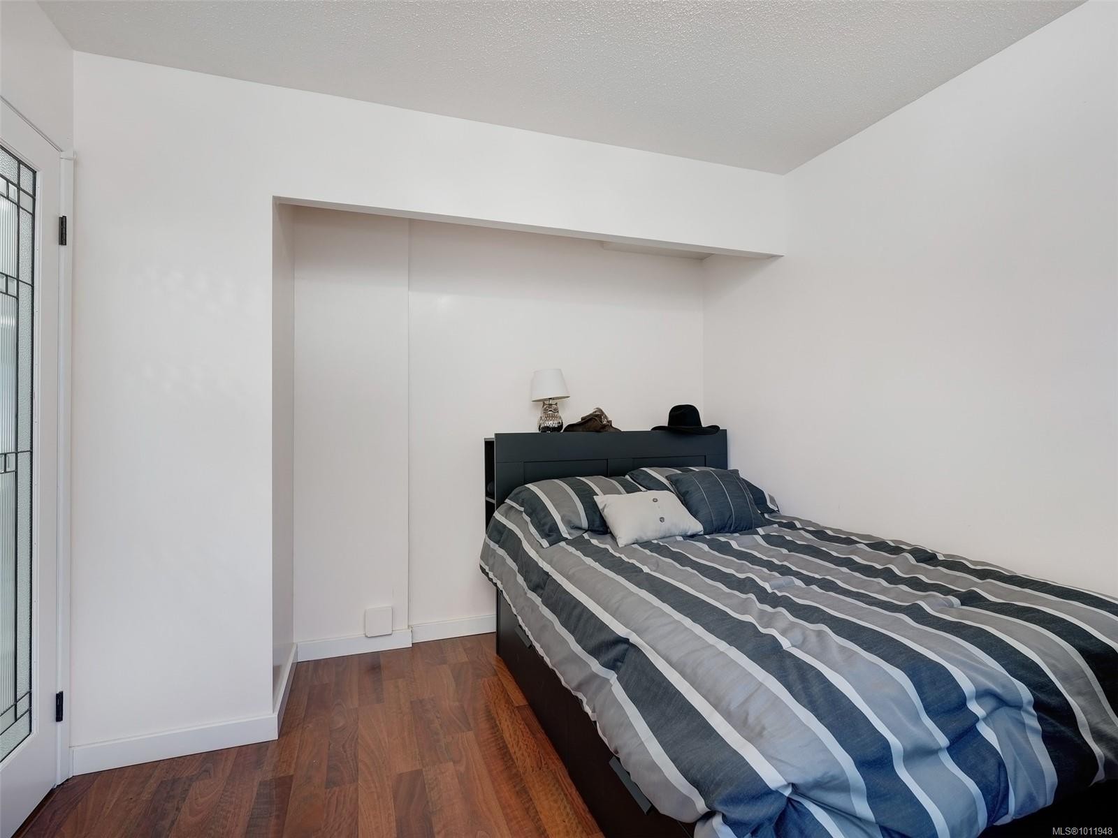 5-6110 Seabroom Rd, Sooke, BC