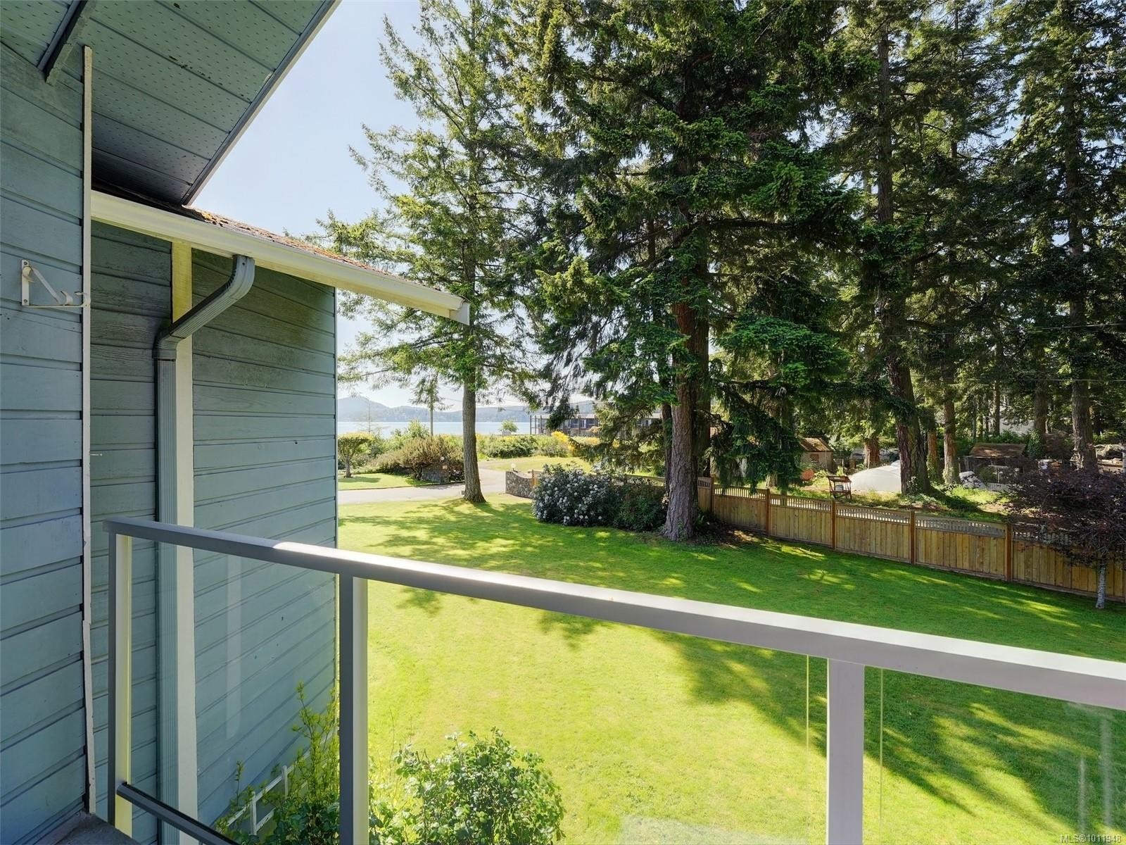 5-6110 Seabroom Rd, Sooke, BC