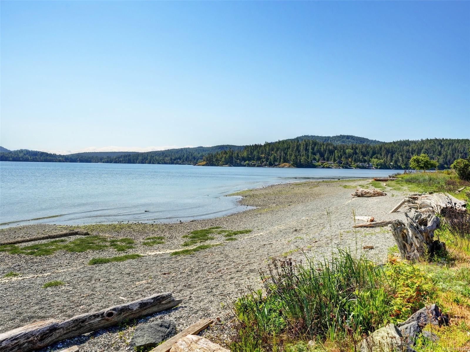 5-6110 Seabroom Rd, Sooke, BC