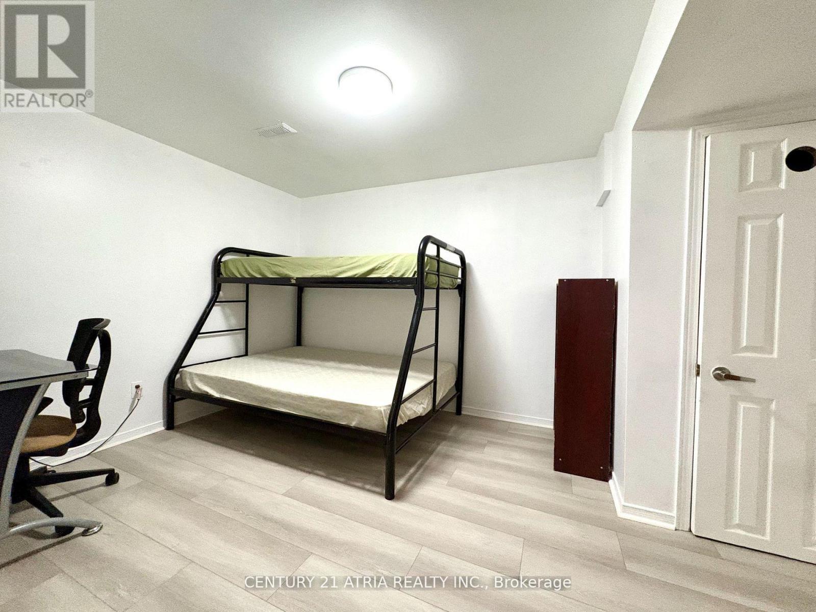 Bsmt - 508 Lightfoot Place, Pickering, ON - Indoor Photo Showing Bedroom