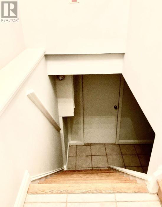 89 Bond Crescent, Richmond Hill, ON - Indoor Photo Showing Other Room