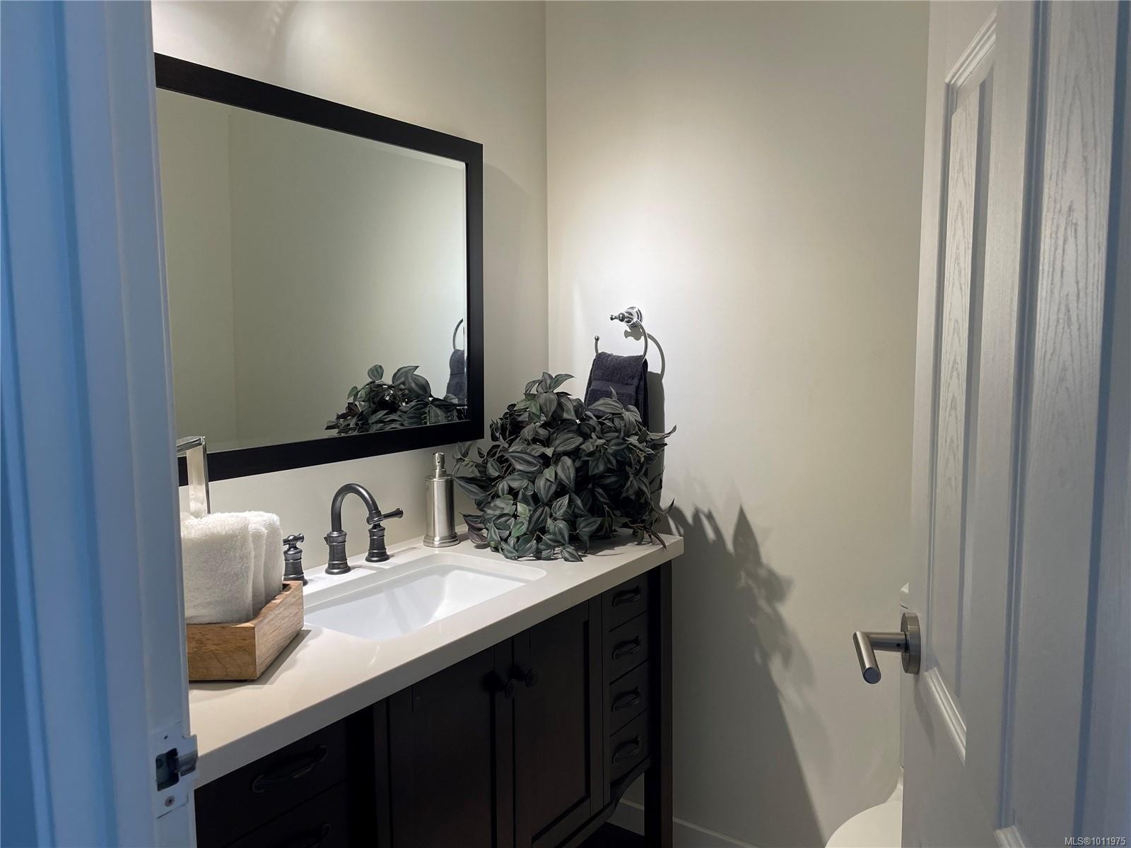 5207 Gertrude St, Port Alberni, BC