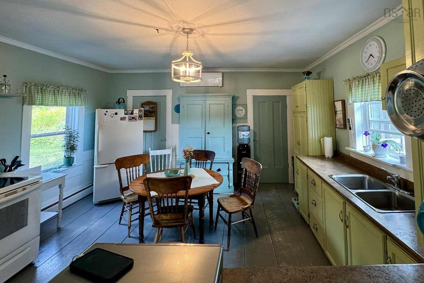 4132 Sonora, Sherbrooke, NS