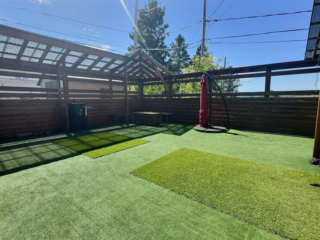 Cour - 15 Rue De La Montagne, Ville-Marie, QC - Outdoor