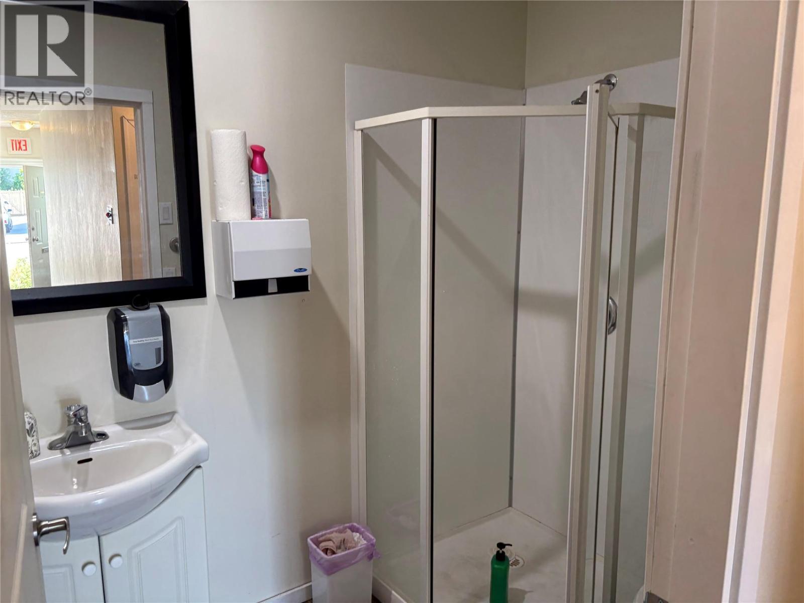 157 Wade Avenue W, Penticton, BC