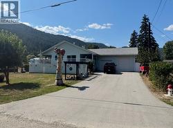 322 Bettes Avenue Coalmont-Tulameen, BC V0X 1W0