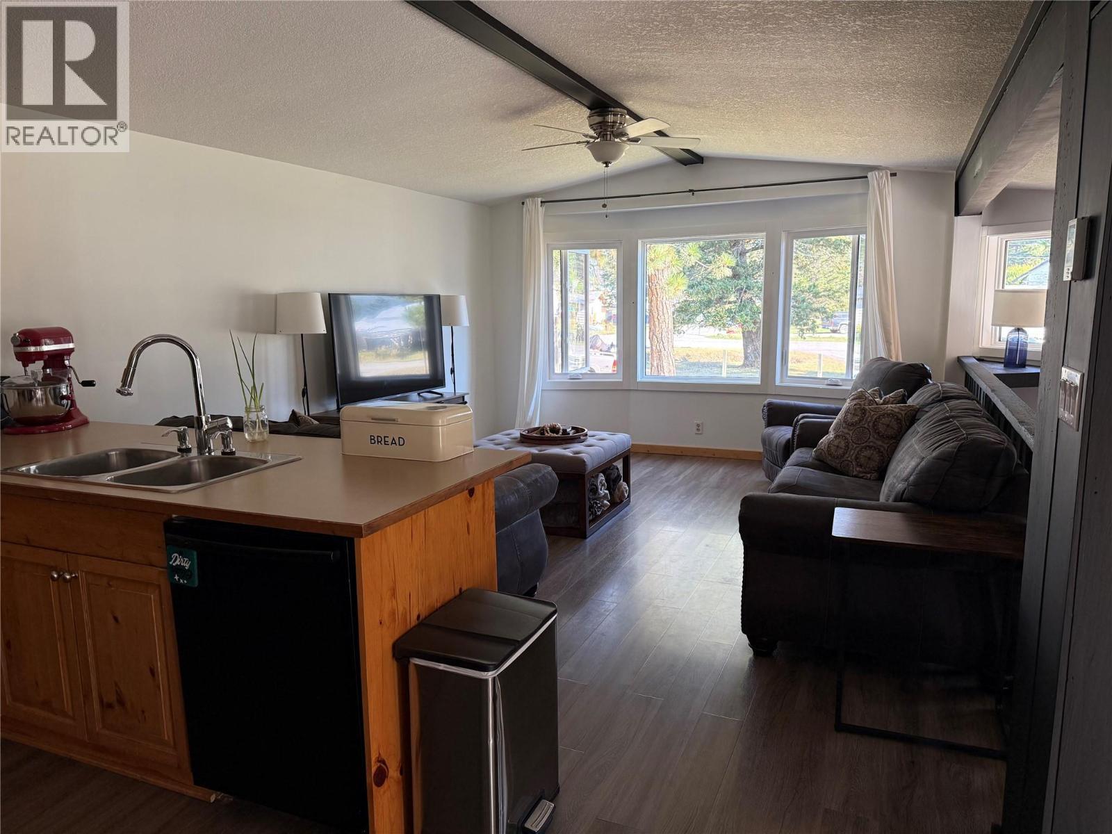 9220 Colomb Street, Elko, BC