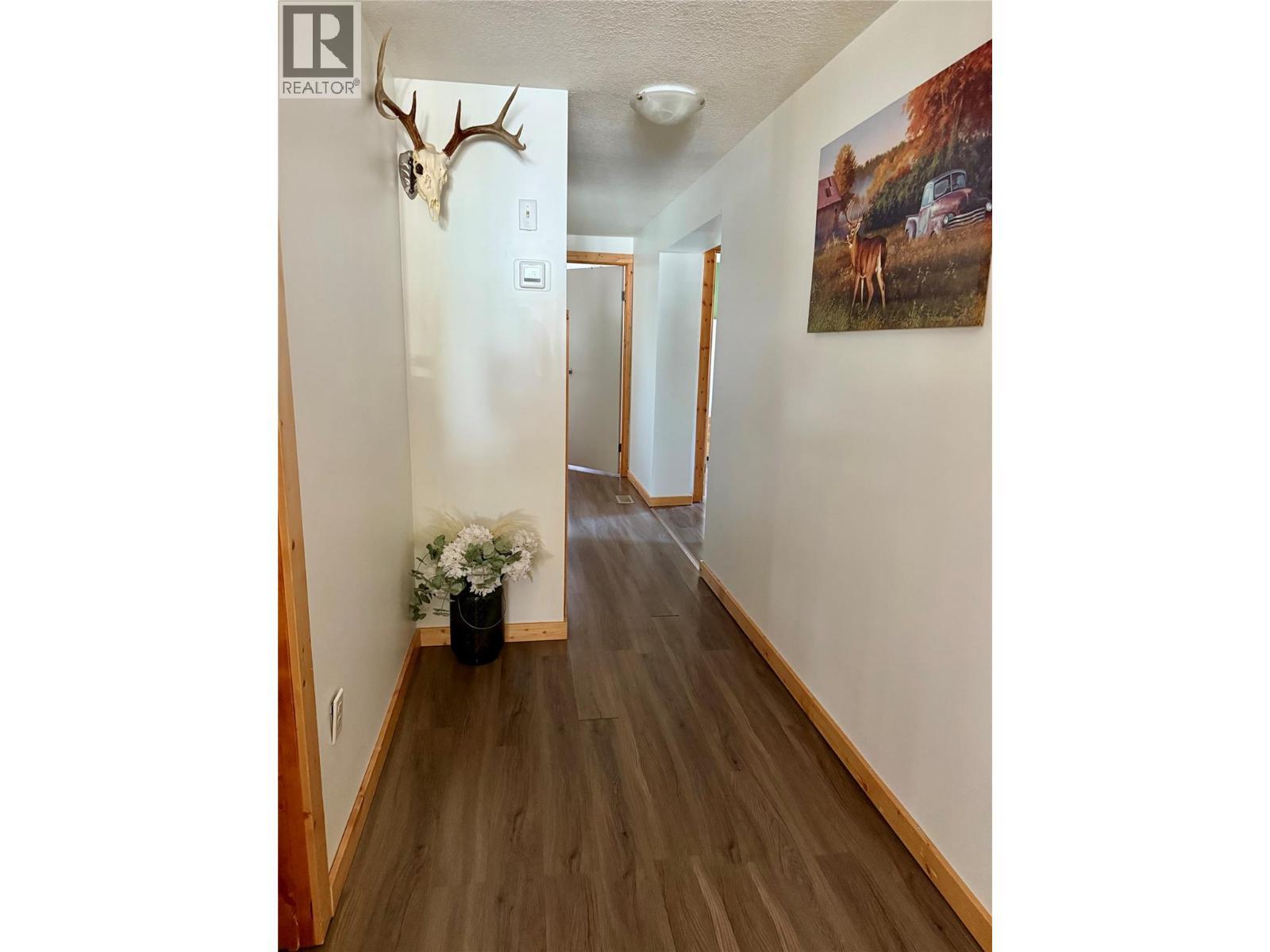 9220 Colomb Street, Elko, BC