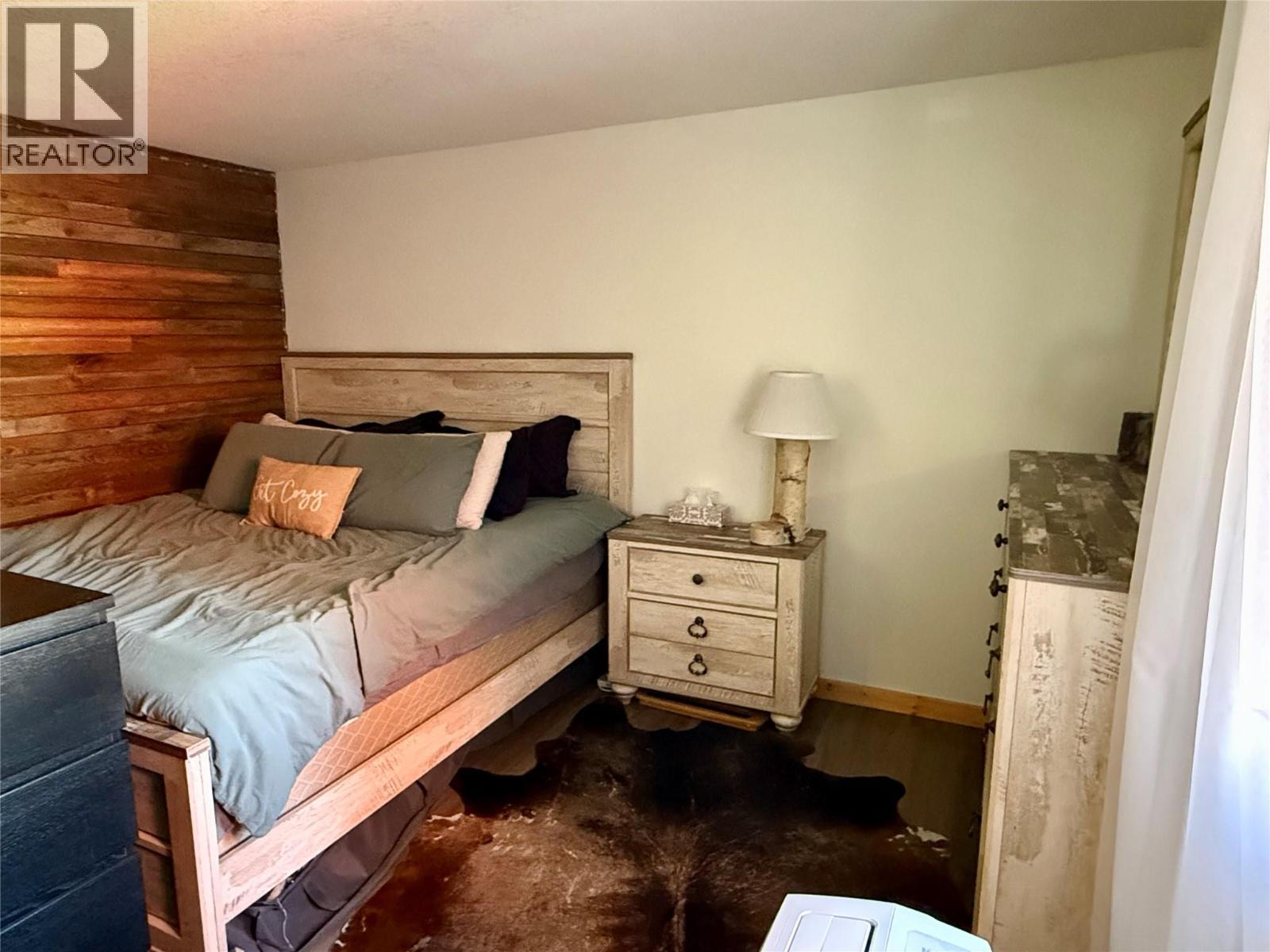 9220 Colomb Street, Elko, BC