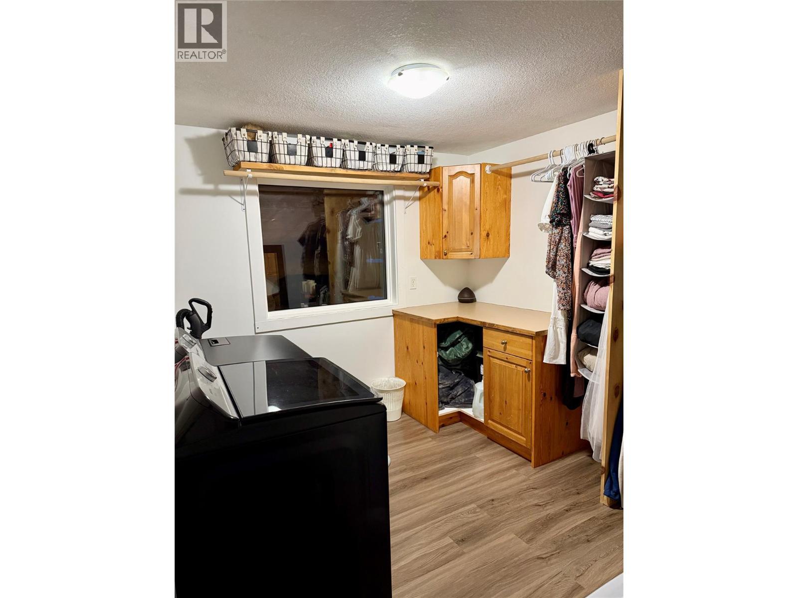 9220 Colomb Street, Elko, BC