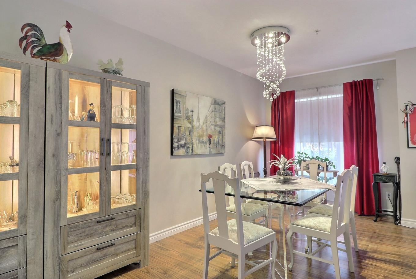 Salle à manger - 103A-2355 Rue Du Barachois, Québec (Les Rivières), QC - Indoor Photo Showing Dining Room