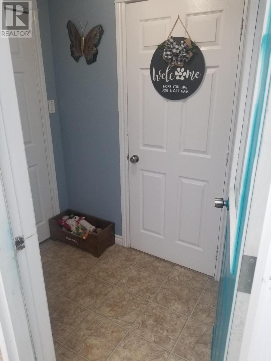 16 Currie Avenue, Channel-Port Aux Basques, NL - Indoor