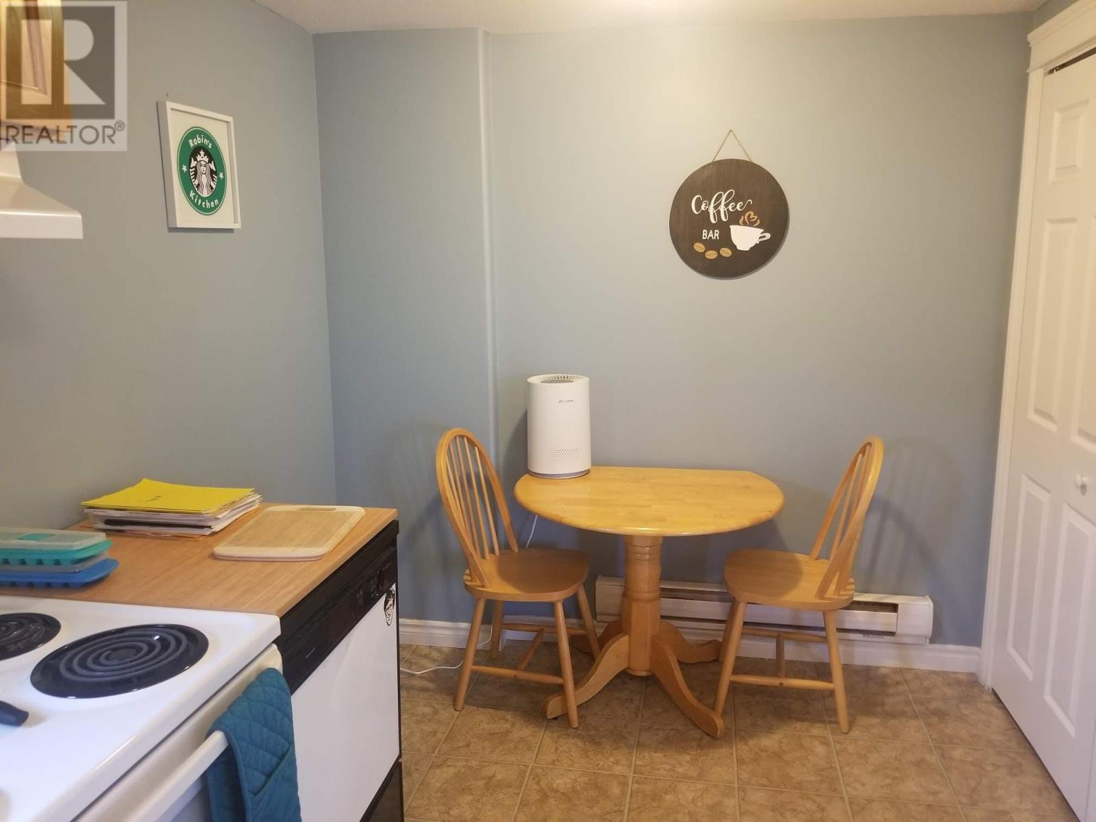 16 Currie Avenue, Channel-Port Aux Basques, NL - Indoor