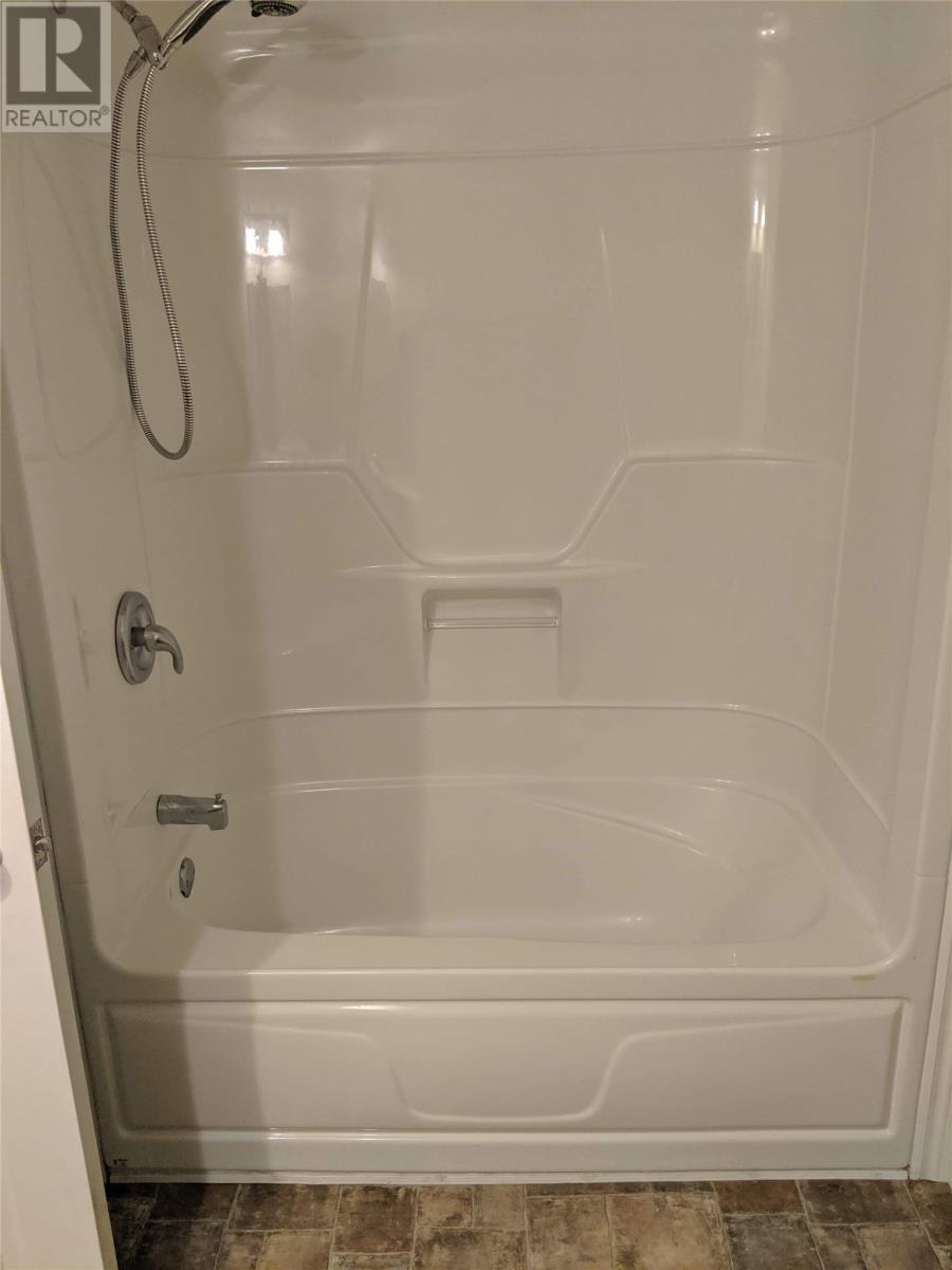 16 Currie Avenue, Channel-Port Aux Basques, NL - Indoor Photo Showing Bathroom