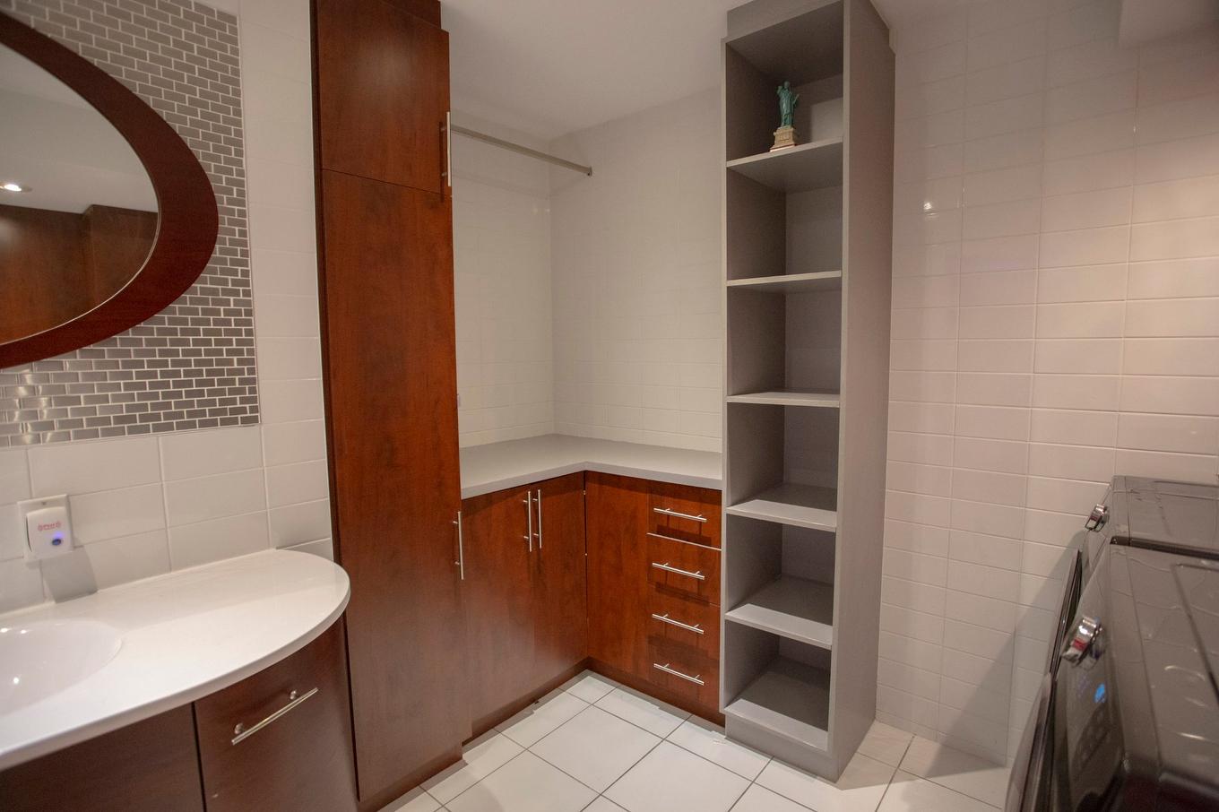 Bathroom - 913 Rue Guy, Saint-Jérôme, QC - Indoor Photo Showing Bathroom