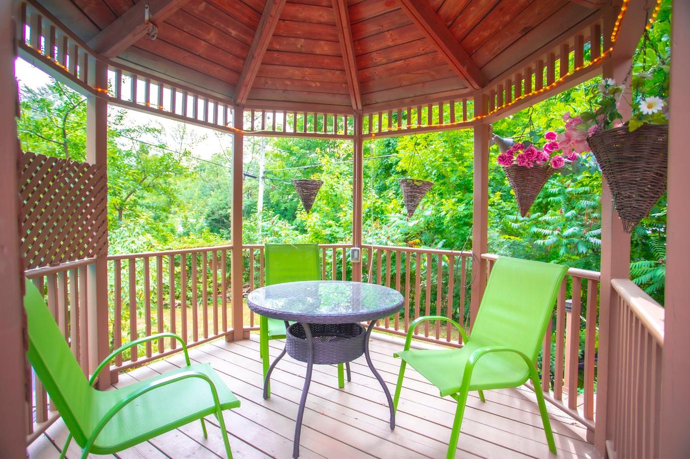 Garden - 913 Rue Guy, Saint-Jérôme, QC - Outdoor With Deck Patio Veranda With Exterior