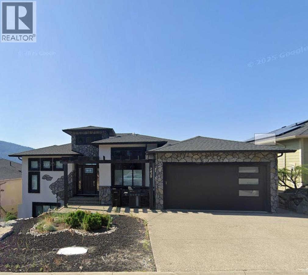 7429 Sun Peaks Drive, Vernon, BC - Outdoor