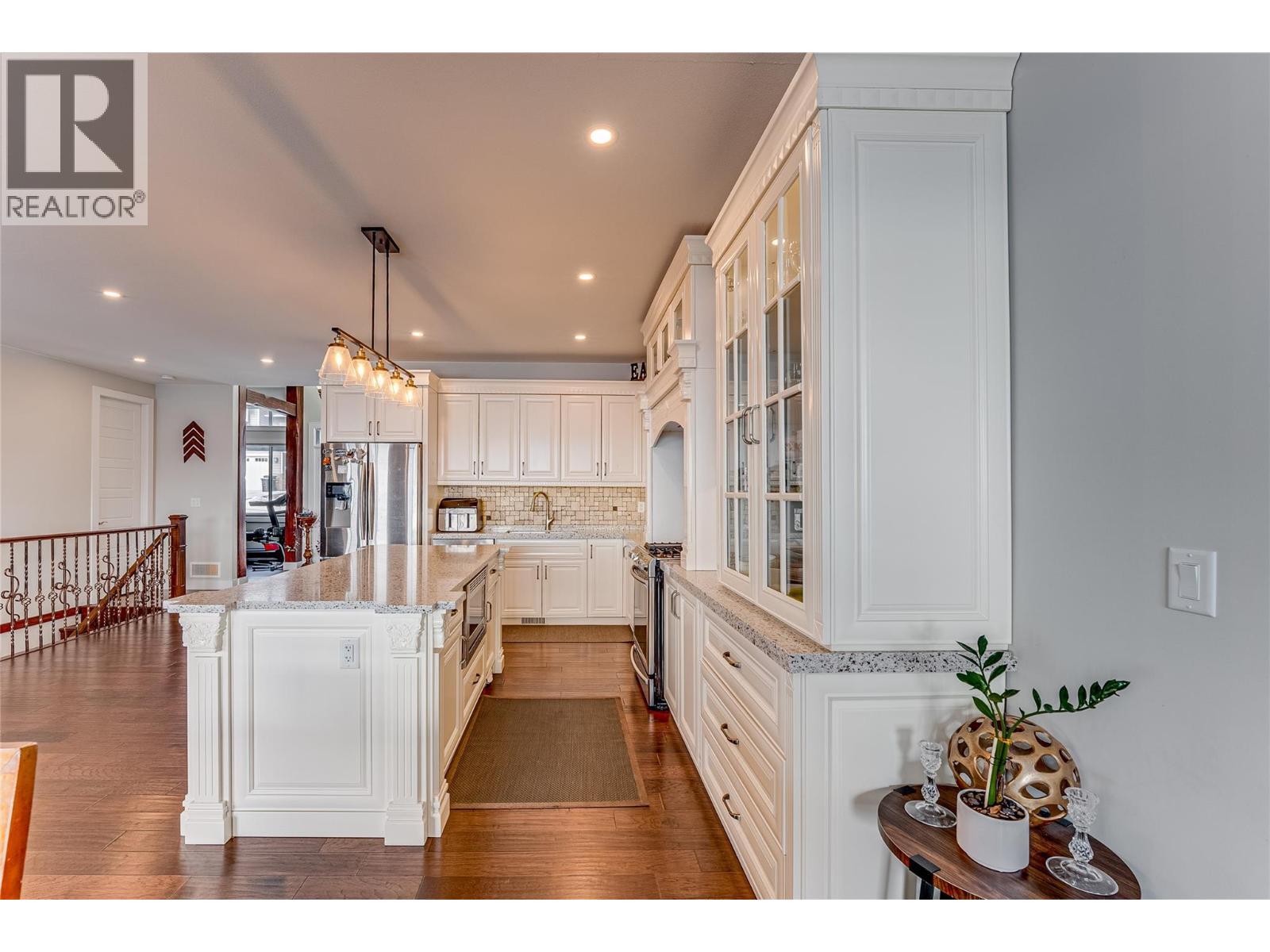 7429 Sun Peaks Drive, Vernon, BC - Indoor Photo Showing Other Room