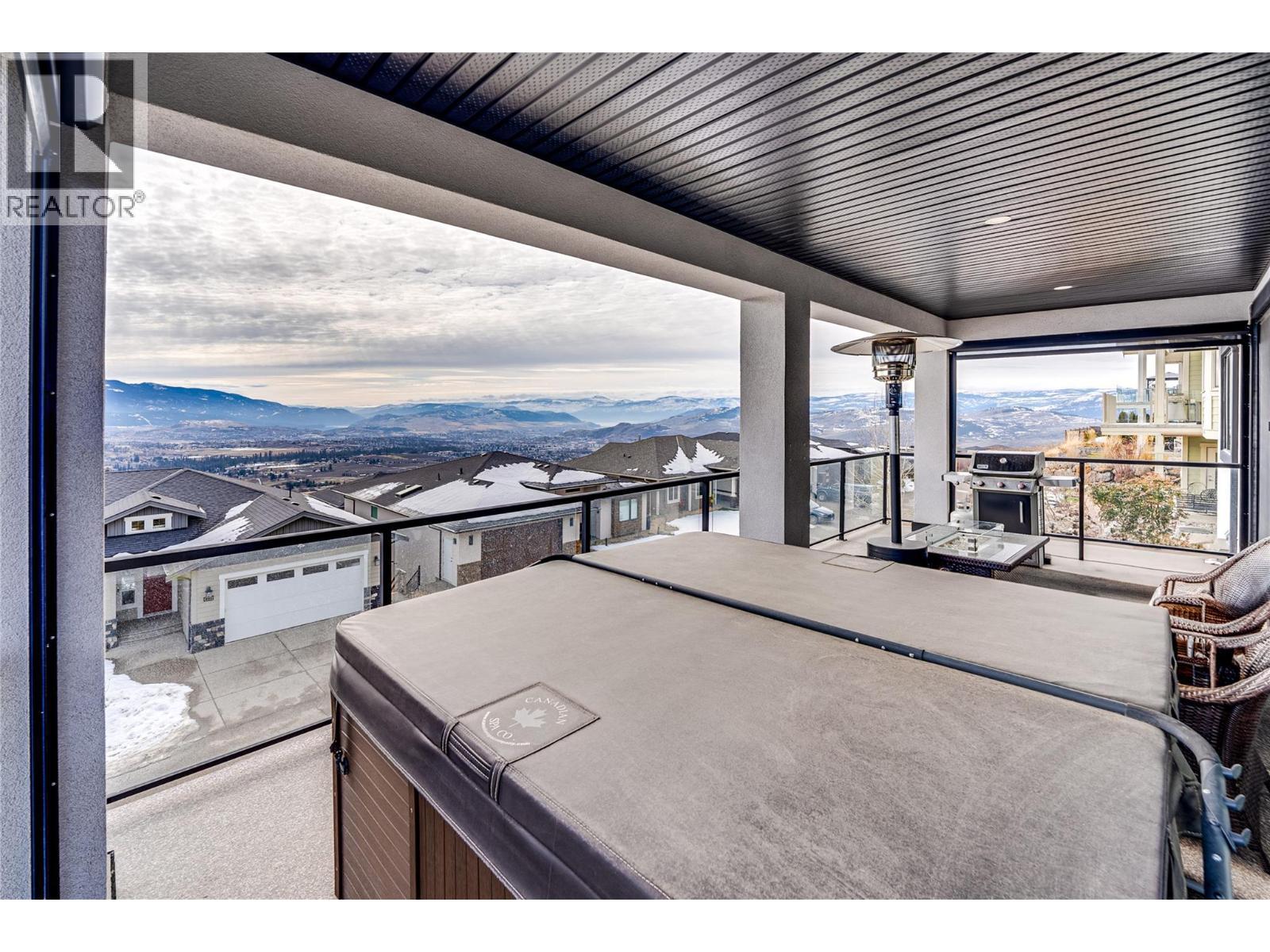 7429 Sun Peaks Drive, Vernon, BC - Outdoor With Exterior