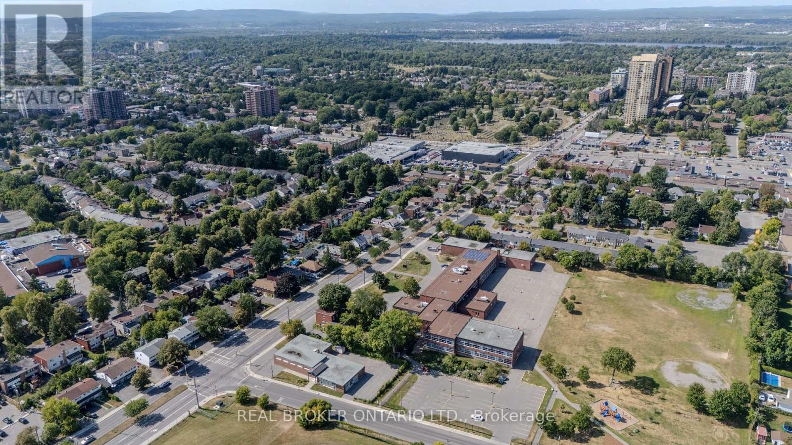 713 St Laurent Boulevard, Ottawa, ON - Outdoor With View