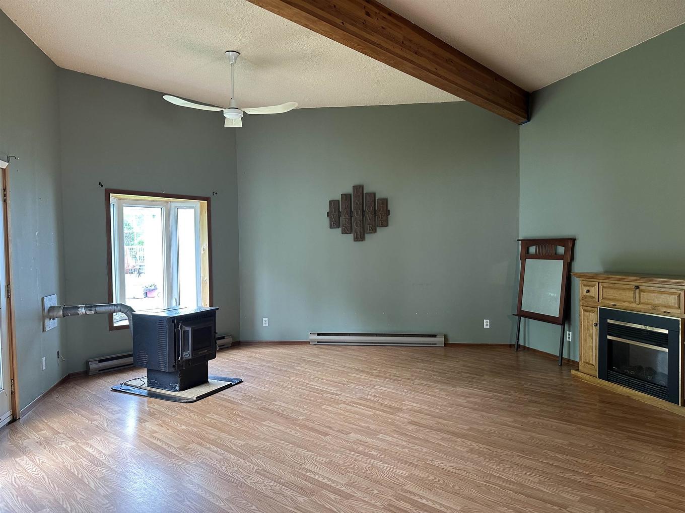 100 Centennial Drive, Schreiber, ON