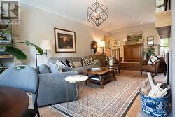 CROWN MOLDING AND HARDWOOD FLOORS ... -