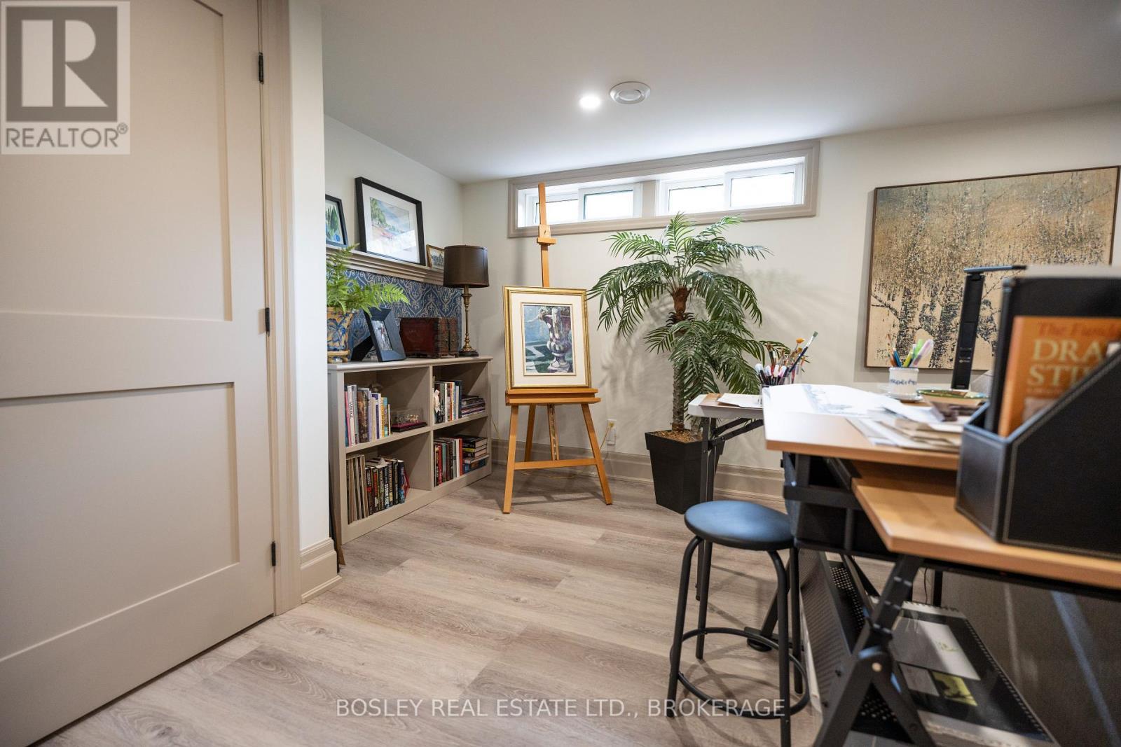 LOWER LEVEL FAMILY RM... GAS FIREPLACE... - 14796 Niagara River Parkway, Niagara-On-The-Lake (Rural), ON - Indoor With Fireplace