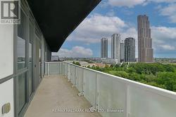 Huge Wraparound Balcony W South West Views -