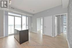 Kitchen/Living/Dining Rooms W W/O To Balcony -