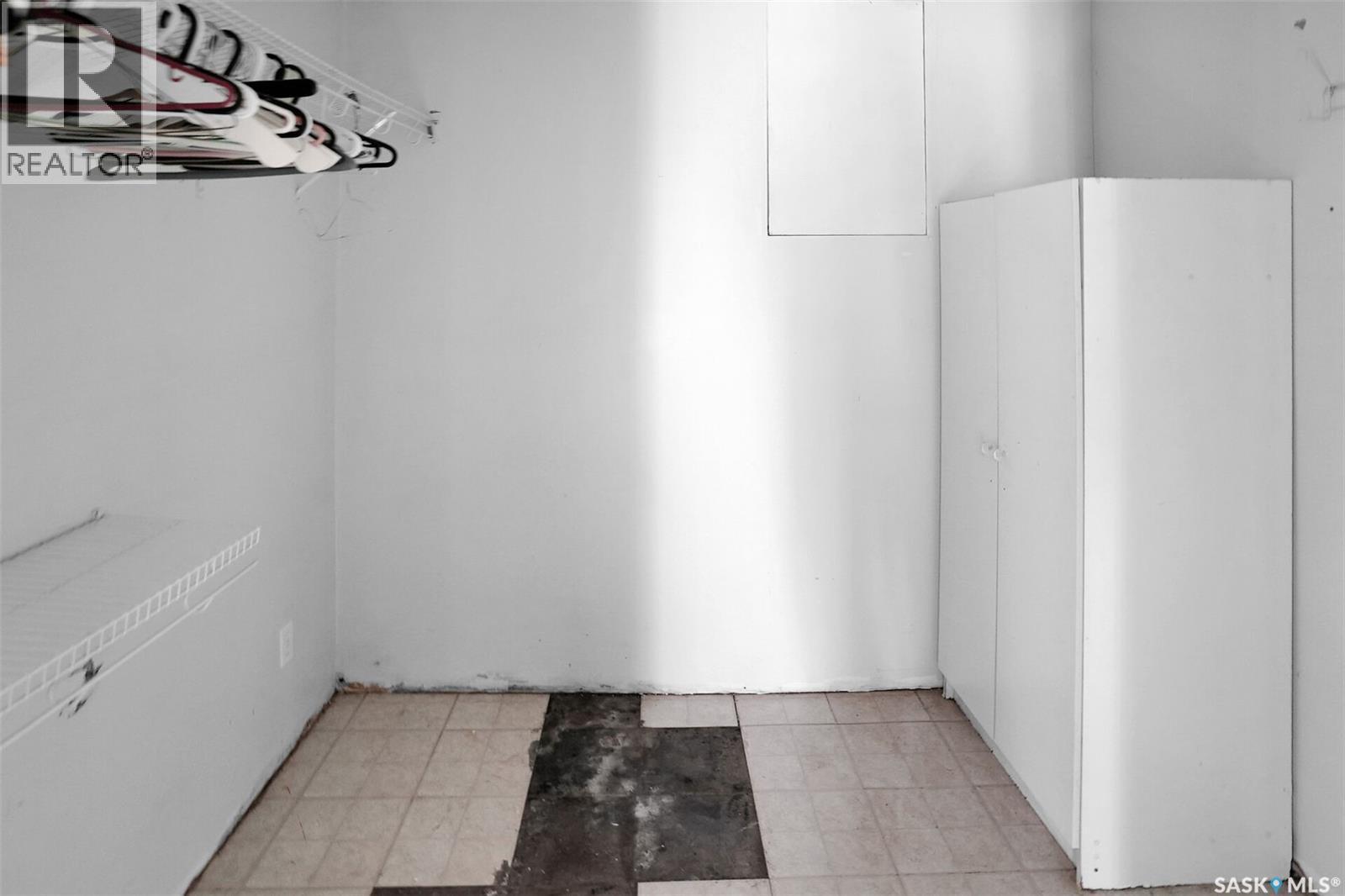 2761 Atkinson Street, Regina, SK - Indoor Photo Showing Other Room