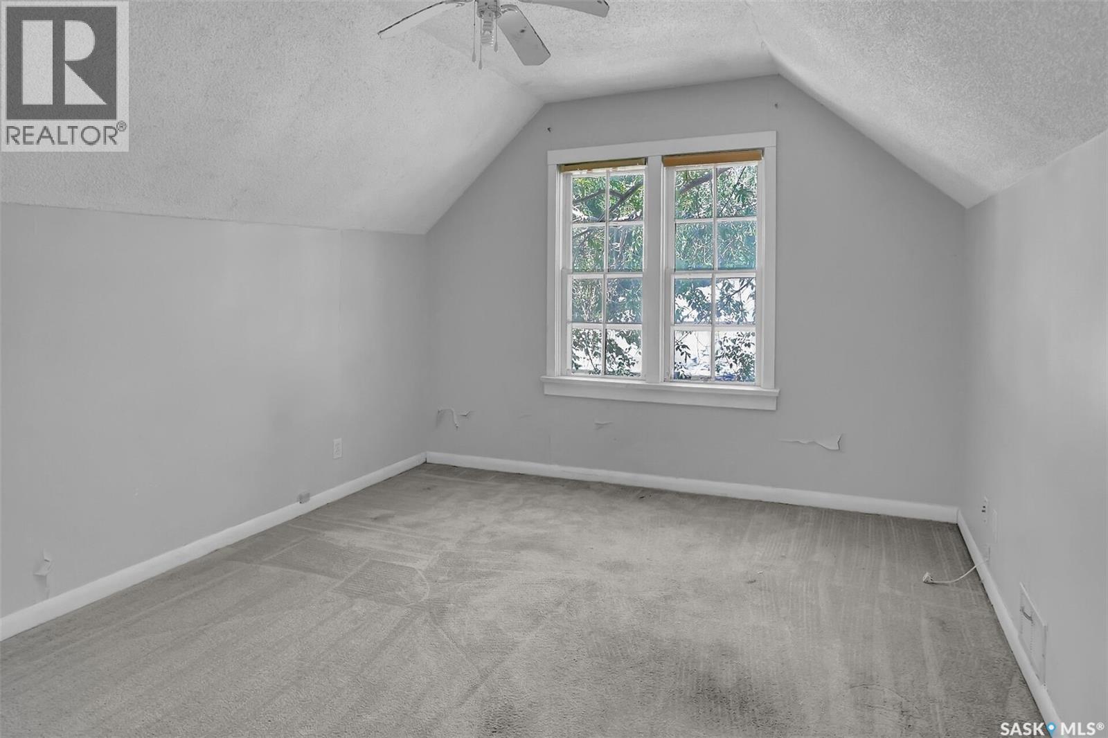 2761 Atkinson Street, Regina, SK - Indoor Photo Showing Other Room