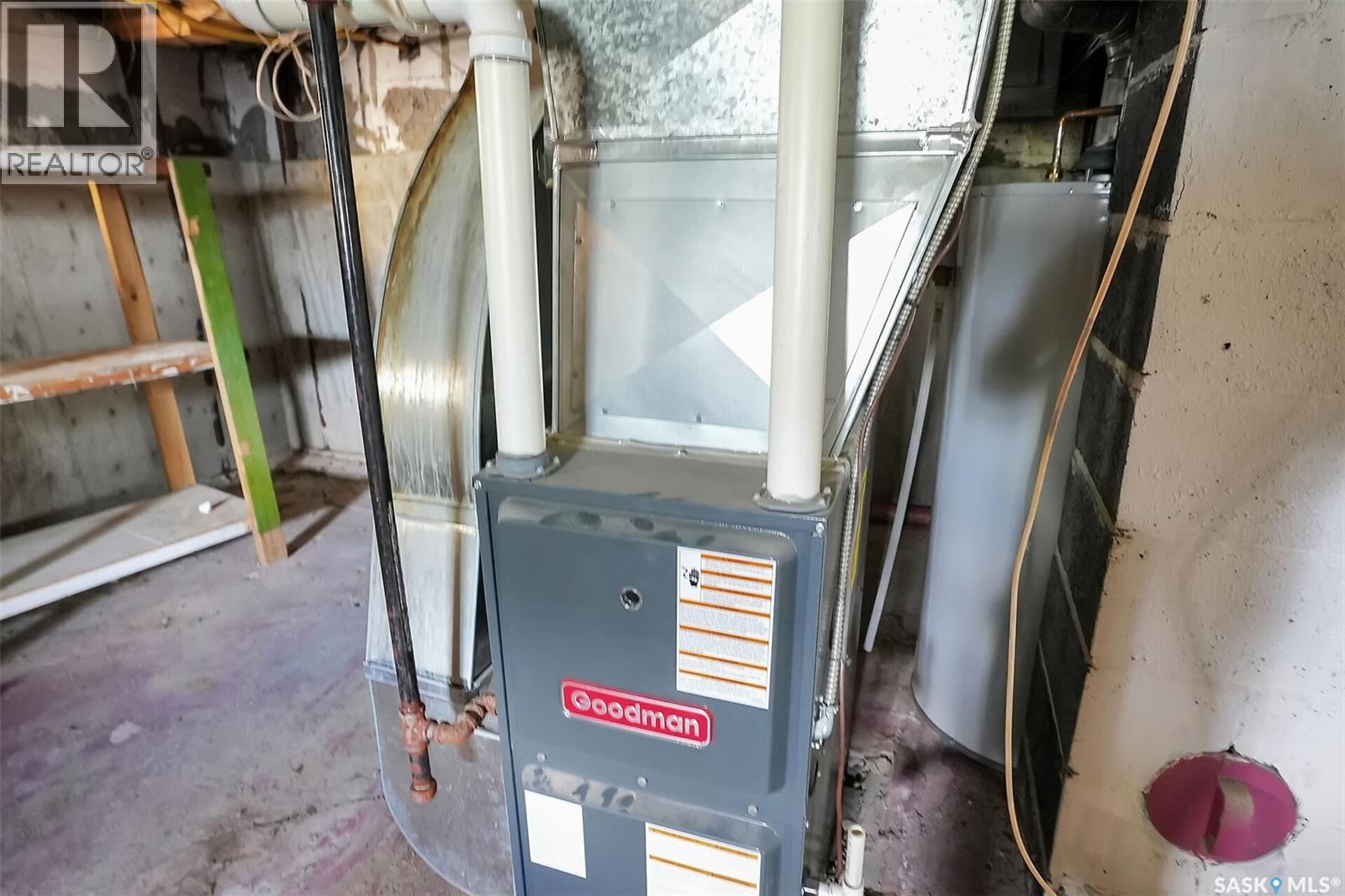 2761 Atkinson Street, Regina, SK - Indoor Photo Showing Basement