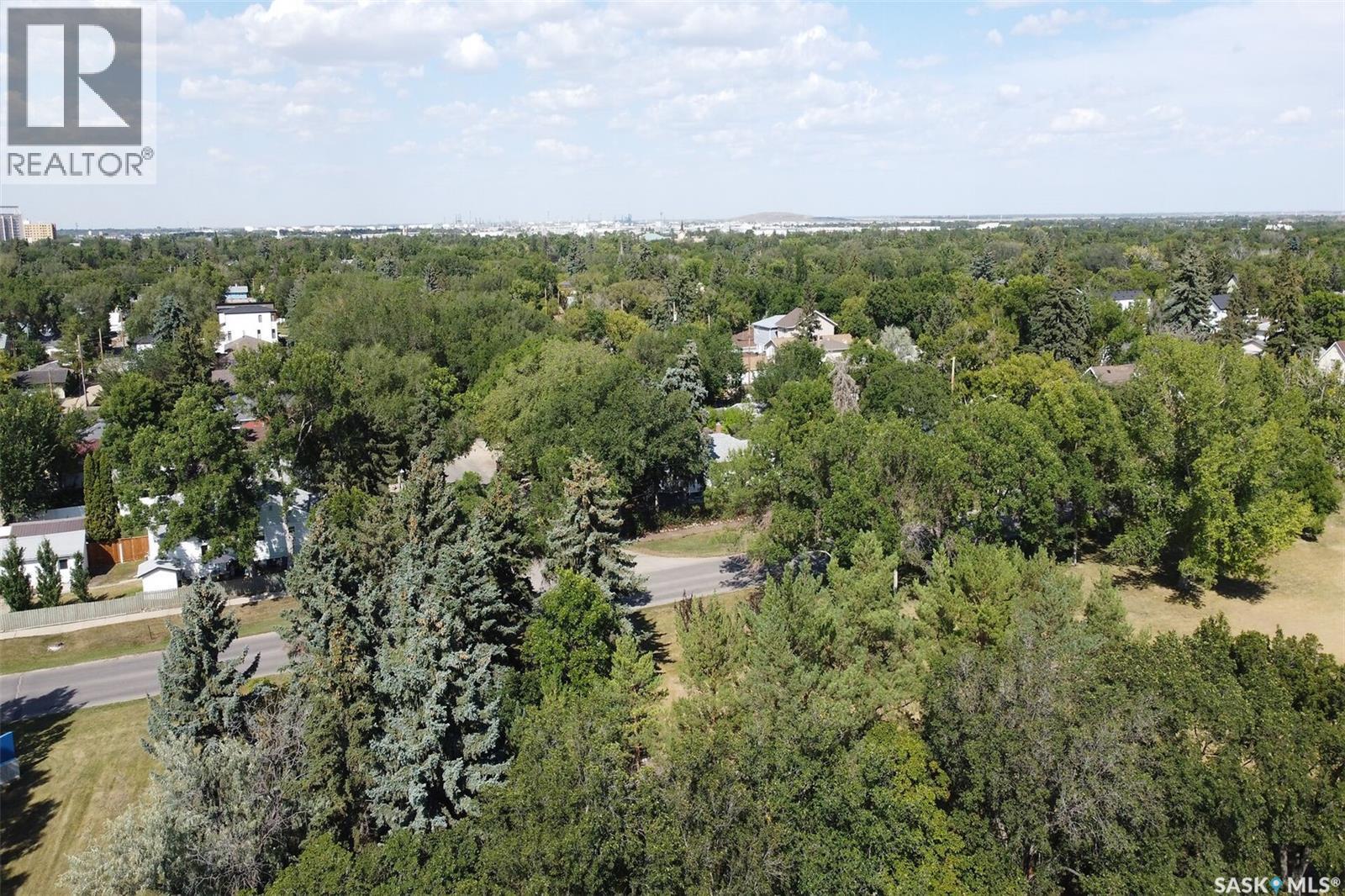 2761 Atkinson Street, Regina, SK - Outdoor With View